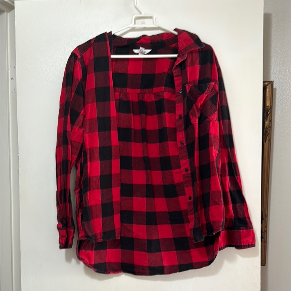 Time and Tru Red and Black Plaid Button Down Shirt